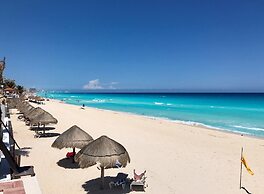 Brisas Beachfront Penthouses