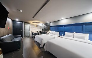 Uijeongbu XYM Premium Hotel