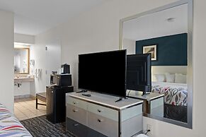 Garnet Inn & Suites, Morehead City near Atlantic Beach