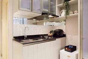 Grand Luxurious And Spacious Studio At Benson Supermall Mansion Apartm