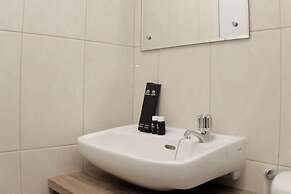 Modern 2Br At Springlake Summarecon Bekasi Apartment