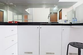 Elegant And Comfort 2Br Apartment At Royal Olive Residence