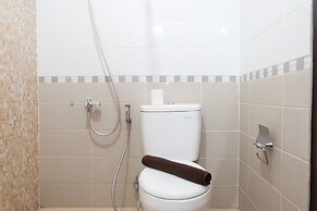 Elegant And Comfort 2Br Apartment At Royal Olive Residence