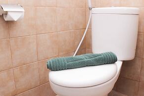 Well Designed And Serene 2Br At Green Pramuka City Apartment