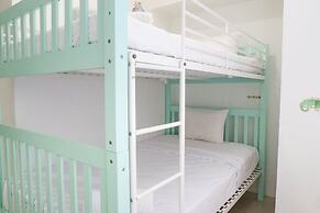 Comfy And Modern Wonderful 2Br Apartment At Tanglin Supermall Mansion