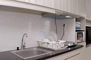 Comfortable And Spacious Studio At Azalea Suites Apartment