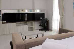 Comfortable And Spacious Studio At Azalea Suites Apartment