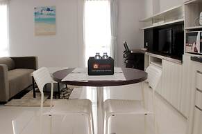 Warm And Cozy Studio At Azalea Suites Apartment