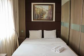 Comfort Studio At Sky Terrace Apartment