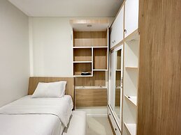 Deluxe 2Br Apartment At Parahyangan Residence