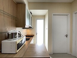 Deluxe 2Br Apartment At Parahyangan Residence