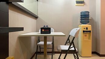 Comfort And Minimalist 2Br At Maple Park Sunter Apartment
