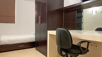 Comfort And Minimalist 2Br At Maple Park Sunter Apartment