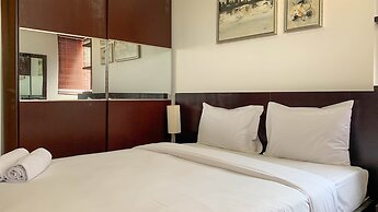 Comfort And Minimalist 2Br At Maple Park Sunter Apartment