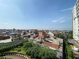 Spacious And Modern 2Br At Gateway Pasteur Apartment