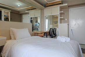 Nice And Fancy Studio At Green Pramuka City Apartment