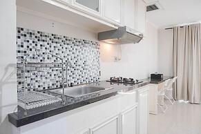 Comfort 2Br At Green Central City Glodok Apartment