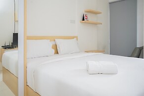 Fancy And Nice Studio At Skylounge Tamansari Apartment