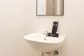 Warm And Cozy Living 3Br At Meikarta Apartment