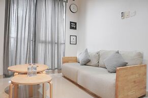 Premium And Comfortable 2Br Apartment At Royal Olive Residence