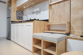 Premium And Comfortable 2Br Apartment At Royal Olive Residence