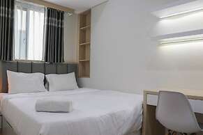 Elegant And Comfy 3Br Daan Mogot City Apartment