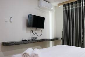 Elegant And Comfy 3Br Daan Mogot City Apartment