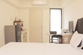 Warm And Cozy Studio At Meikarta Apartment