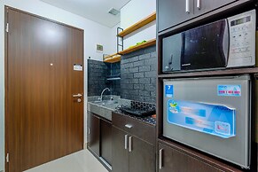 Fancy And Nice Studio At Transpark Cibubur Apartment