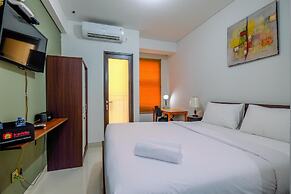 Fancy And Nice Studio At Transpark Cibubur Apartment