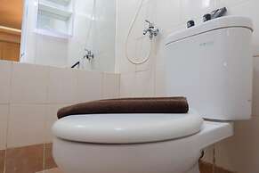 Cozy And Best Deal 2Br Bassura City Apartment