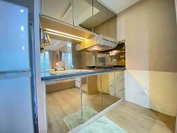 Spacious Studio Room At Tamansari La Grande Apartment Near Bip