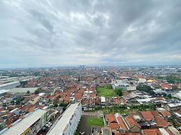 Well Furnished And Private 2Br Mekarwangi Square Cibaduyut Apartment