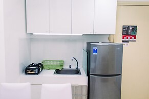 Warm And Minimalist 3Br Apartment At M-Town Residence