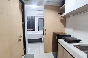 Cozy Living Studio At The Alton Apartment