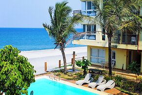 Brisa Marina Beach Resort powered by Cocotel