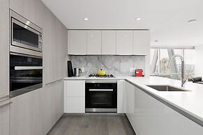 1111 Richards - 1407