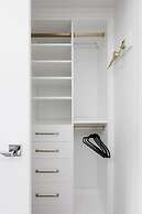 1111 Richards - 1407