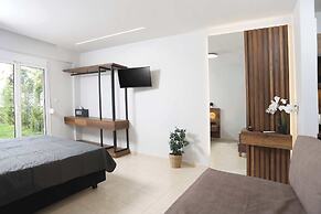 Danae Comfort Living