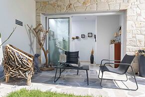 Danae Comfort Living