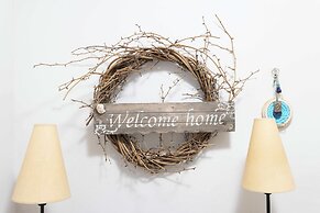 Danae Comfort Living