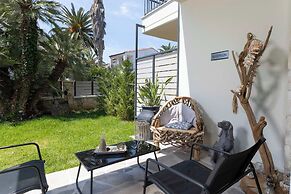 Danae Comfort Living