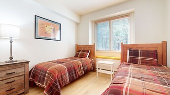 Mammoth Green 118 Located On Sierra Star Golf Course, Private Patio, S