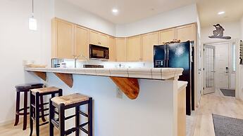 Mammoth Green 118 Located On Sierra Star Golf Course, Private Patio, S