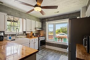 Captains Quarters By The Bay 3 Bedroom Cottage by RedAwning