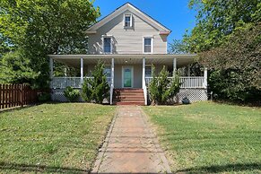 Captains Quarters By The Bay 3 Bedroom Cottage by RedAwning