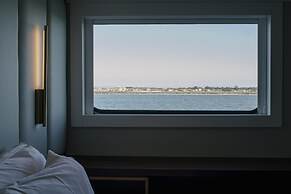 Costa do Sal - Boat Lounge Hotel