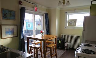 The Roses Heritage Inn