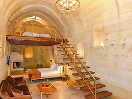 Evanthia Cave Suites - Special Class