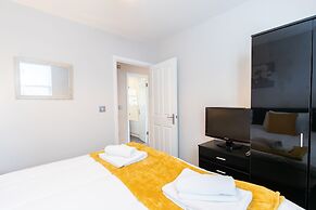 Velvet 2-bedroom Apartment, Brewery Road, Hoddesdon